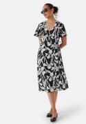 VILA Lovie S/S Wrap Midi Dress Black AOP:ELLIS 40