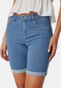 ONLY Onlrain Life Mid Denim Shorts Light Blue Denim S