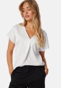 VILA Viellette V-neck S/S SATIN TOP Snow White 36