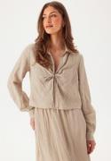 BUBBLEROOM Structured Tie Blouse Nougat S