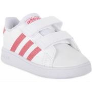 Tennarit adidas  GRAND COURT I  25
