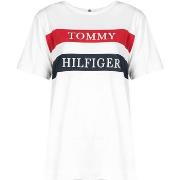 Lyhythihainen t-paita Tommy Hilfiger  WW0WW25917  EU XS