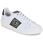 Kengät Fred Perry  B721 LEATHER / BRANDED  43