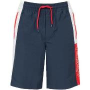 Shortsit & Bermuda-shortsit Tommy Hilfiger  DM0DM13220  EU S