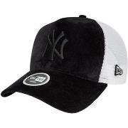 Lippalakit New-Era  New York Yankees Velour Trucker Cap  Yksi Koko