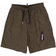 Shortsit & Bermuda-shortsit Dsquared  D7BMC5500  IT 48