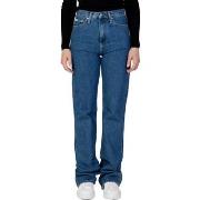 Bootcut-farkut Calvin Klein Jeans  AUTHENTIC BOOTCUT J20J221803  IT 42