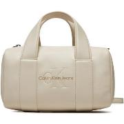 Laukut Calvin Klein Jeans  SCULPTED SQUARE BARREL BAG MONO K60K612378 ...