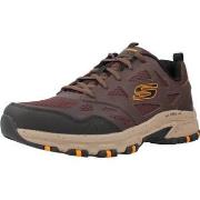 Tennarit Skechers  HILLCREST  40