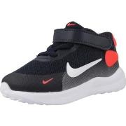 Tennarit Nike  REVOLUTION 7  17