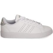 Tennarit adidas  ADVANTAGE 2  40