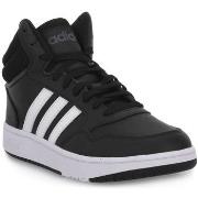 Fitness adidas  HOOPS 3 MID K  32