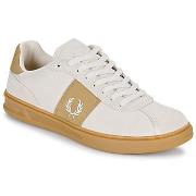 Kengät Fred Perry  B4 SUEDE  41