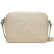 Laukut Calvin Klein Jeans  SCULPTED CAMERA BAG DEBOSS K60K612726  Yksi...