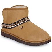 Kengät UGG  CLASSIC MINI CRESCENT  36