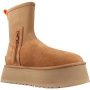 Saappaat UGG  W CLASSIC DIPPER  41