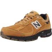 Tennarit New Balance  M2002 REI  40