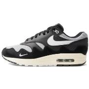 Tennarit Nike  Air Max 1 Patta Black Grey  38