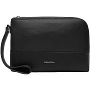 Pikkulaukut Calvin Klein Jeans  CK MUST COMPACT CASE K50K512800  Yksi ...