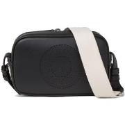 Laukut Karl Lagerfeld  CIRLCE CAMERA BAG PERFORAT  Yksi Koko