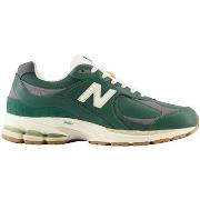 Tennarit New Balance  2002R  42