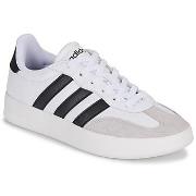 Kengät adidas  BARREDA  38