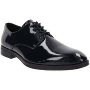 Kengät Queen Helena  U1809L  40