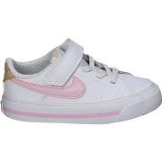 Tennarit Nike  DA5382-115  22