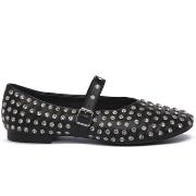 Balleriinat Kharisma  NERO  37