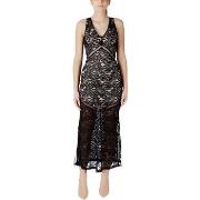 Pitkä mekko Guess  CHRISTEL LACE W5GK37 KCS90  EU S