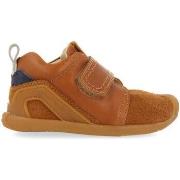 Saappaat Gioseppo  starse  19