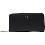 Lompakot Calvin Klein Jeans  CK RE-LOCK LARGE ZIP AROUND LV04F1034G  Y...