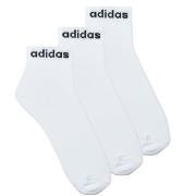 Sukat adidas  Think Linear Ankle Socks 3 Pairs  S