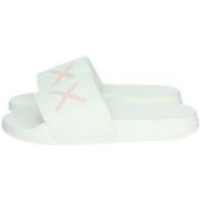 Rantasandaalit Sun68  X35204  37