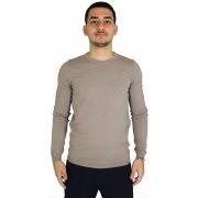 Hihattomat paidat / Hihattomat t-paidat Take Two  UKE7002  EU M