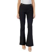 Housut Guess  MAELICE BUTTONS FLARE PANT W5YB0I KCMU2  EU S
