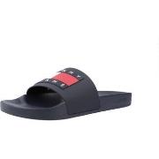Rantasandaalit Tommy Jeans  POOL SLIDE ESS  42