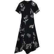 Pitkä mekko Desigual  VEST_CALMA 25WWVK44  EU S