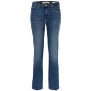 Suorat farkut Guess  W4BA15 D5HB1  US 26