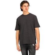 Lyhythihainen t-paita Guess  M4BP06 KCH21  EU S