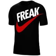 Lyhythihainen t-paita Nike  Drifit Giannis Freak  EU M