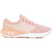 Kengät Under Armour  Charged Vantage  36 1/2