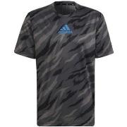 Lyhythihainen t-paita adidas  Feelstrcamo  EU M