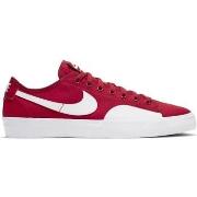 Kengät Nike  SB Blazer Court  41