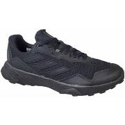 Kengät adidas  Tracefinder  40