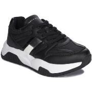 Kengät Tommy Hilfiger  T3A933550X399  36