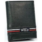 Lompakot Always Wild  N4GV73231  Yksi Koko