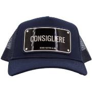 Lippalakit John Hatter & Co  CONSIGLIERE  Yksi Koko