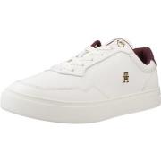 Kengät Tommy Hilfiger  ELEVATED COURT SNEAKER  36