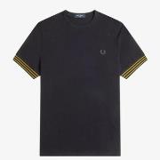 Lyhythihainen t-paita Fred Perry  STRIPED CUFF T-SHIRT  EU S